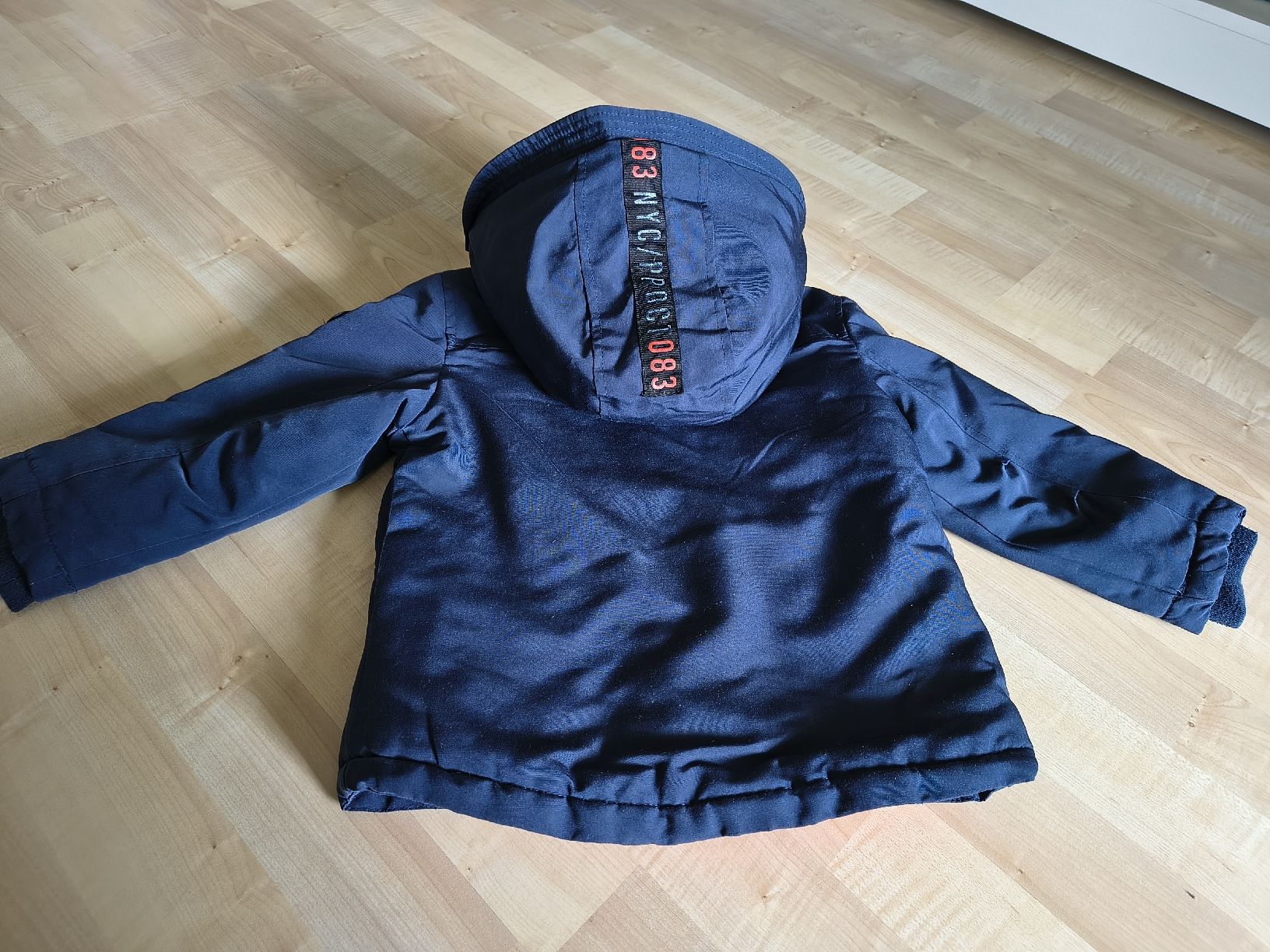 Jacken & Mäntel: Winter Jacke Grösse 92 – Gebraucht aus Thun von man_fg9v 1