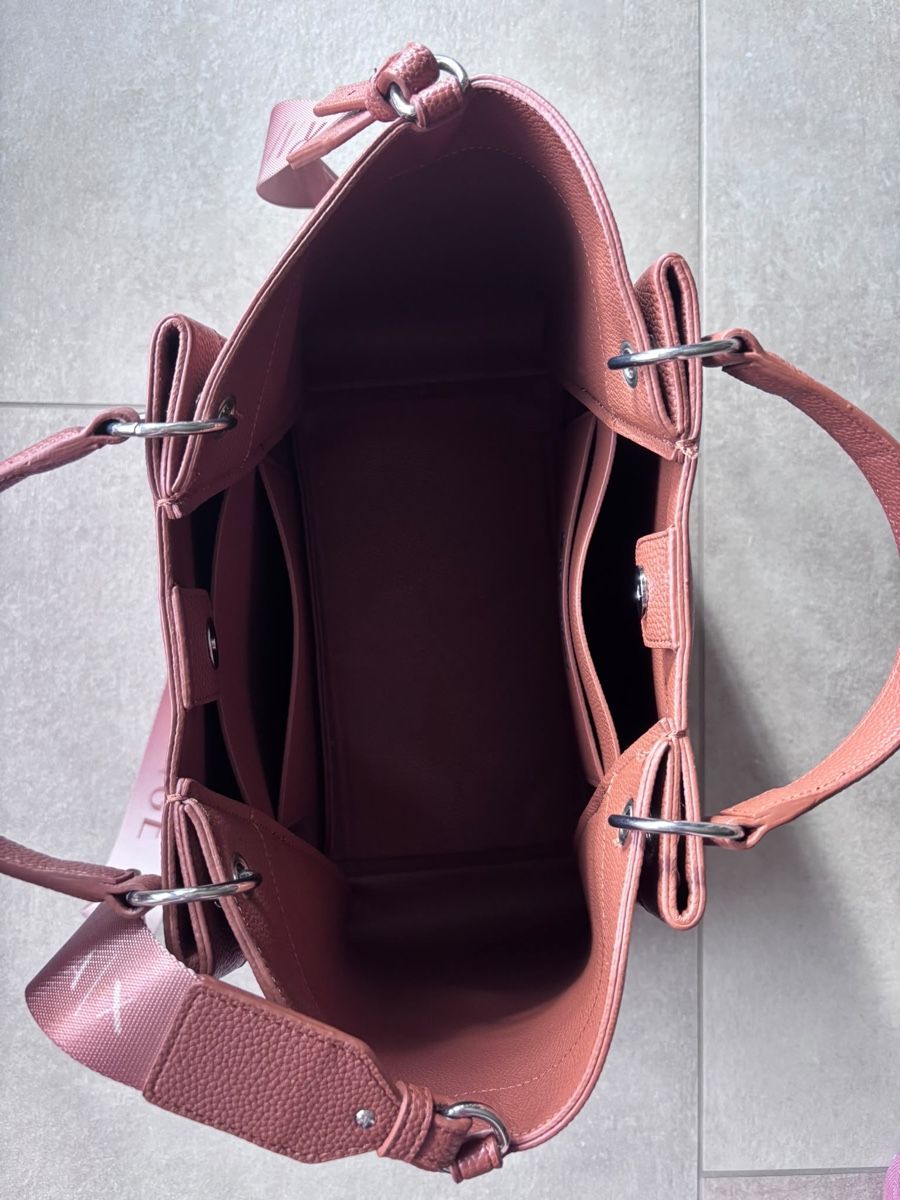 Armani Borse da donna: Tasche Armani Exchange Wave L Lederimitat – Nuovo (secondo la descrizione) da Uetikon am See venduto da ZicoB 2