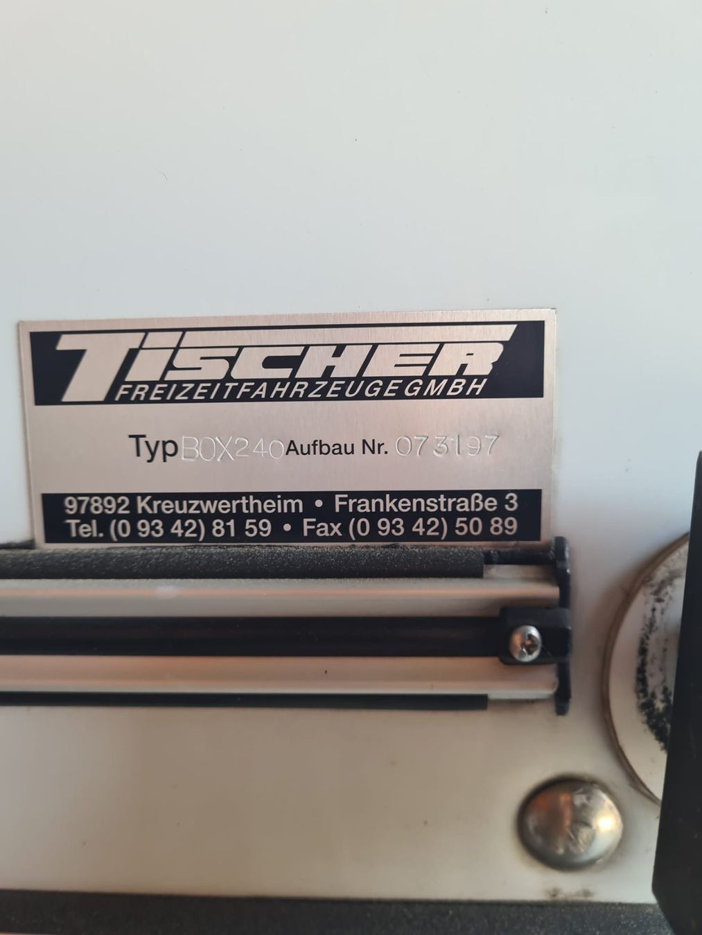 Tischer Veicoli da campeggio: Cellule campeur Tischer BOX 240 bon état – Usato da Bouveret venduto da elscla68 6