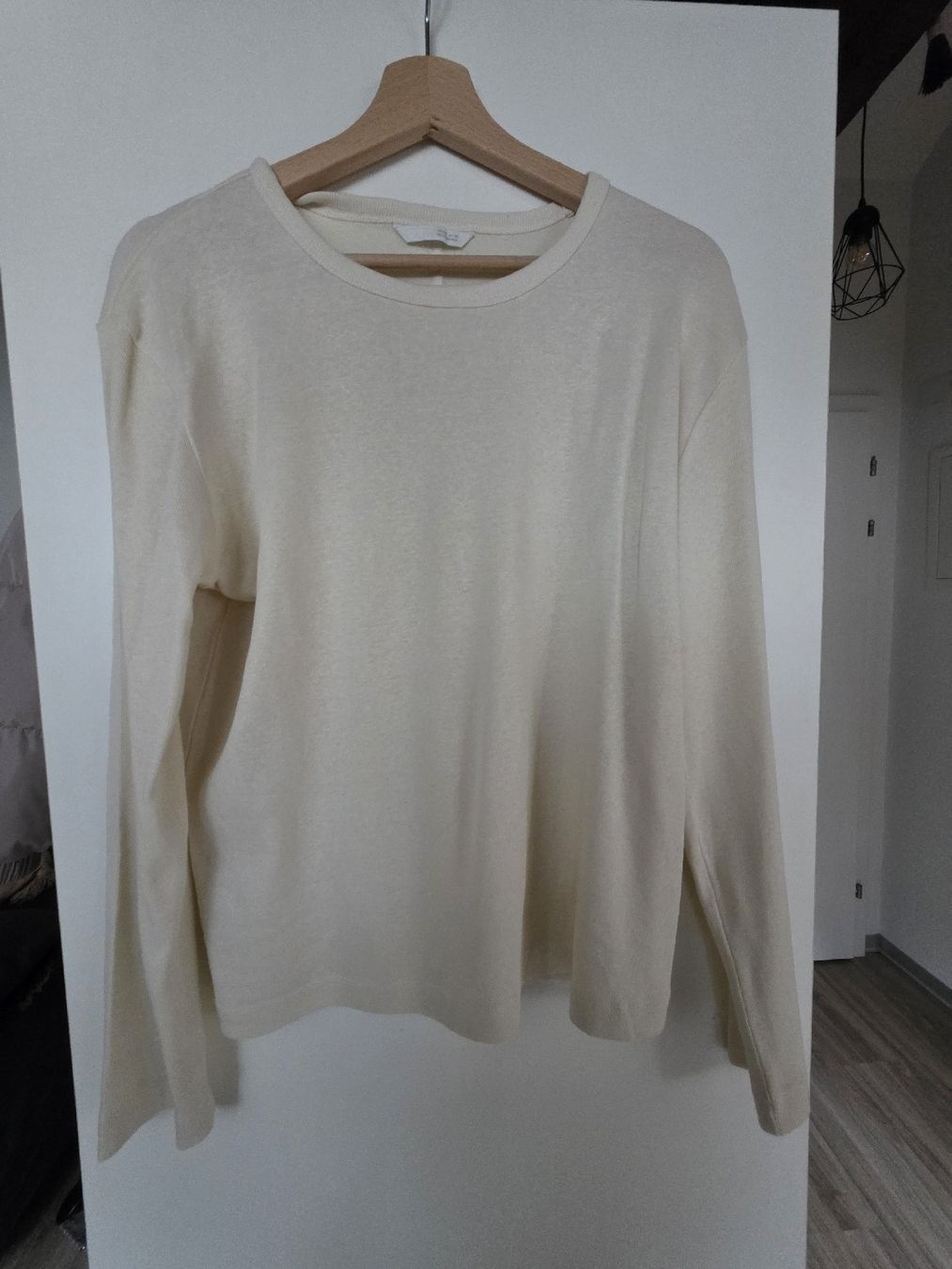 Zara T-shirt: Long sleeve T-Shirt gr L – Nuovo (secondo la descrizione) da Interlaken venduto da NataliiaS 3