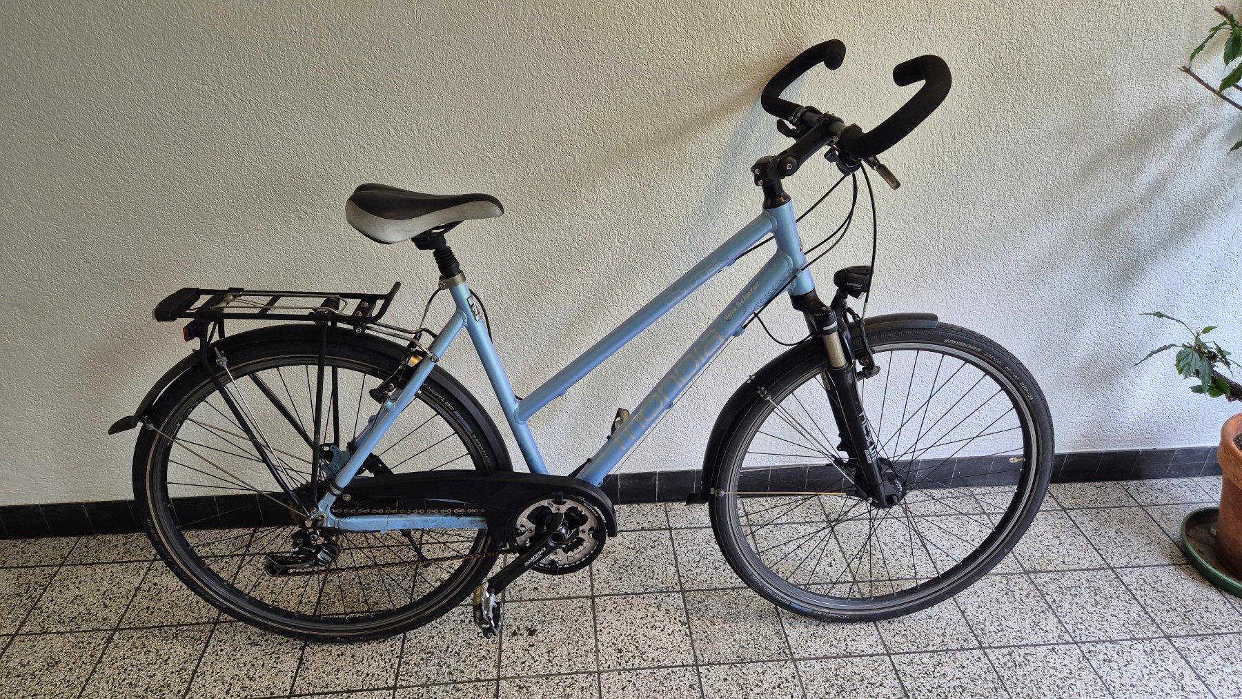 Mondia Velos: Damenvelo / vélo dames – Gebraucht aus Basel von Cellostoffeli