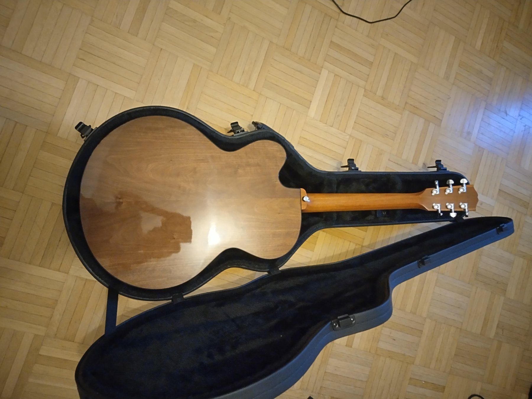 Gibson Strumenti musicali: Gibson J-185 Modern EC Walnut – Usato da Basel venduto da kea_9jr9 1