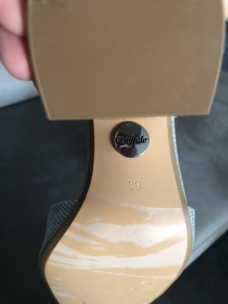Buffalo Chaussures femmes: Buffalo Schuhe – D'occasion à Zürich par ale_6bq5 2