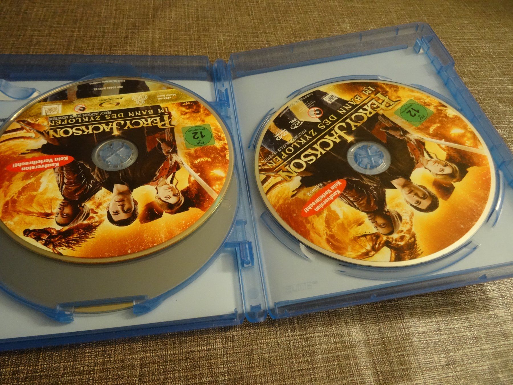 Tous les DVDs: Percy Jackson im Bann des Zyklopen Blu-ray 3D – D'occasion à Olten par Disc-Verkauf 2