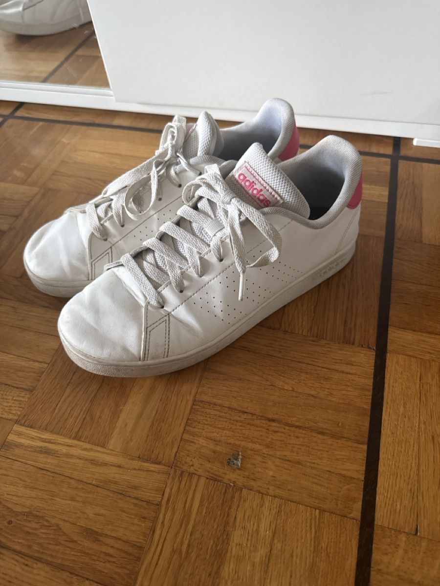 Scarpe da donna: Basket Adidas  – Usato da Cartigny venduto da Kelly.11 6