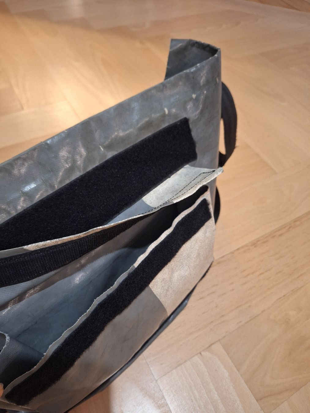 Freitag Borse: Tasche Freitag F14 – Usato da Winterthur venduto da Zwirbeli77 1