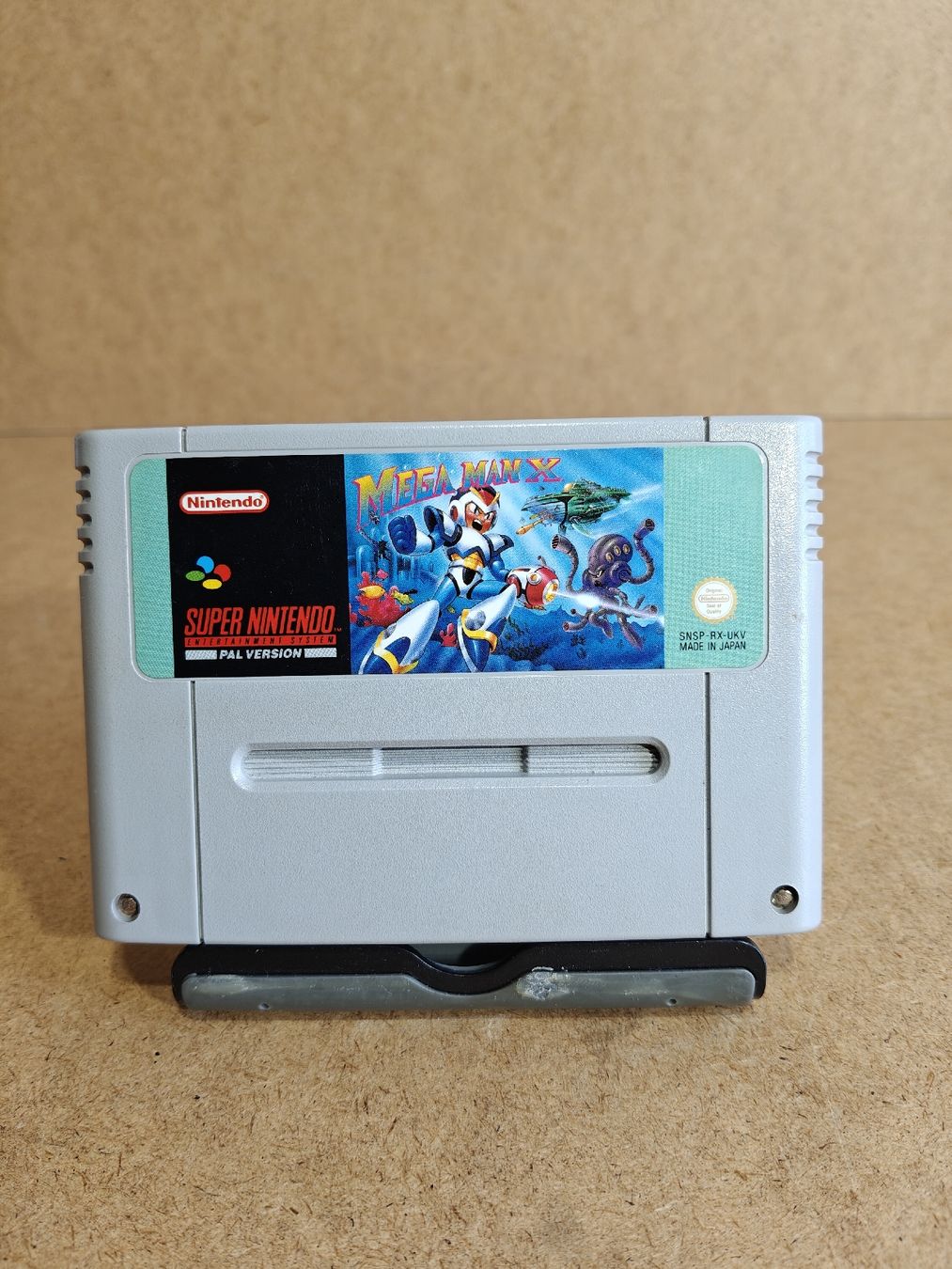 Nintendo Giochi: Mega Man X Super Nintendo Cartridge & Box PAL – Usato da Luzern venduto da MWi_9xw5 1
