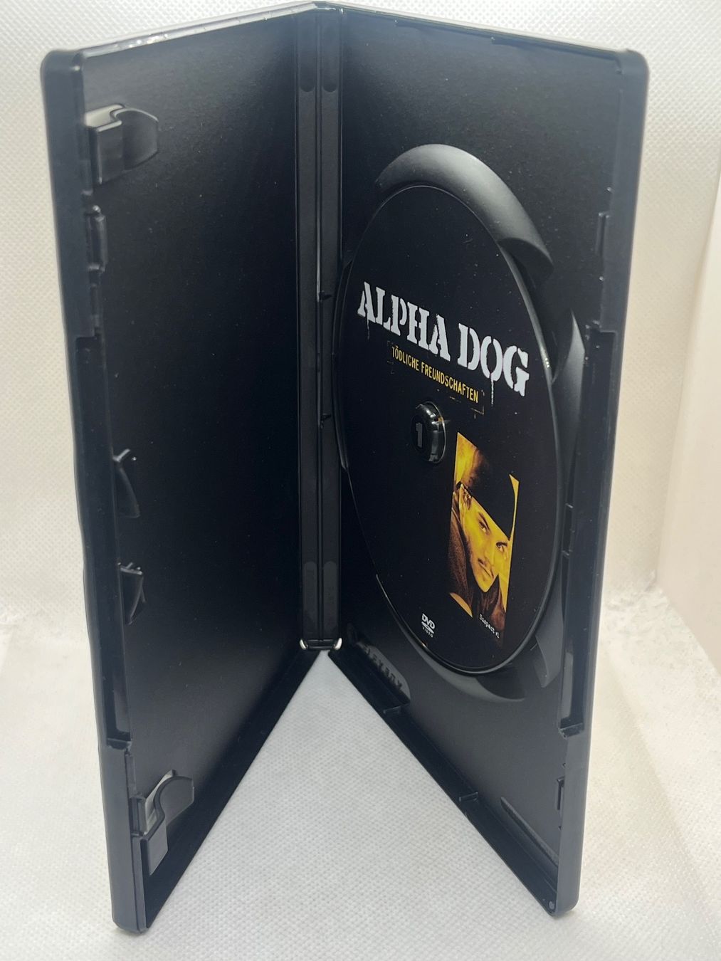 Alle DVDs: DVD Alpha Dog Tödliche Freundschaften – Gebraucht aus Hinterkappelen von Kim1992 2