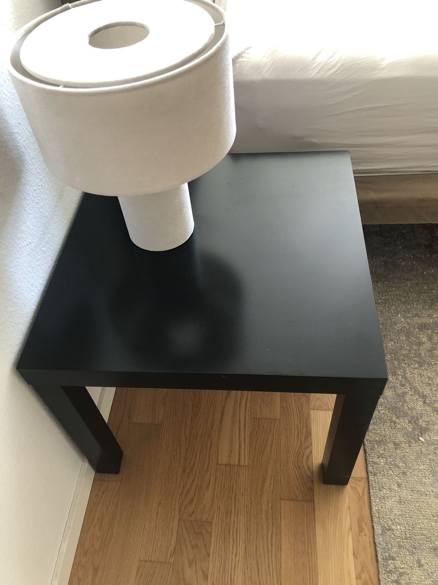 Ikea Comodini: Ikea Nachttisch LACK in Schwarz – Usato da Zürich venduto da vadimi 2