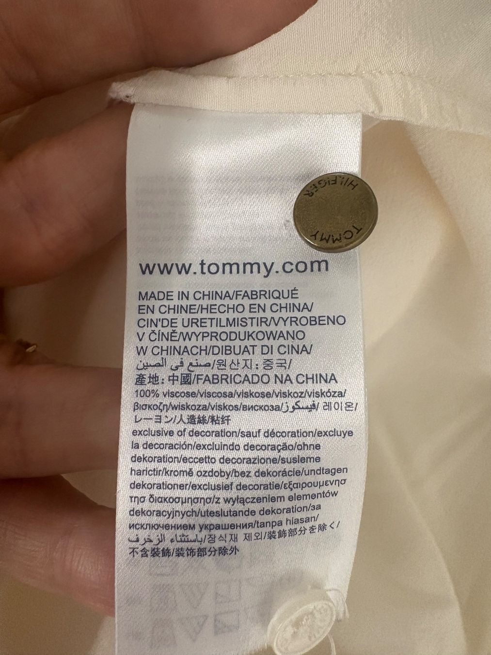 Tommy Hilfiger Camicette: Tommy Hilfiger Bluse in Creme Gr. 34 Viskose – Nuovo (secondo la descrizione) da Regensdorf venduto da secondchancefashion 6
