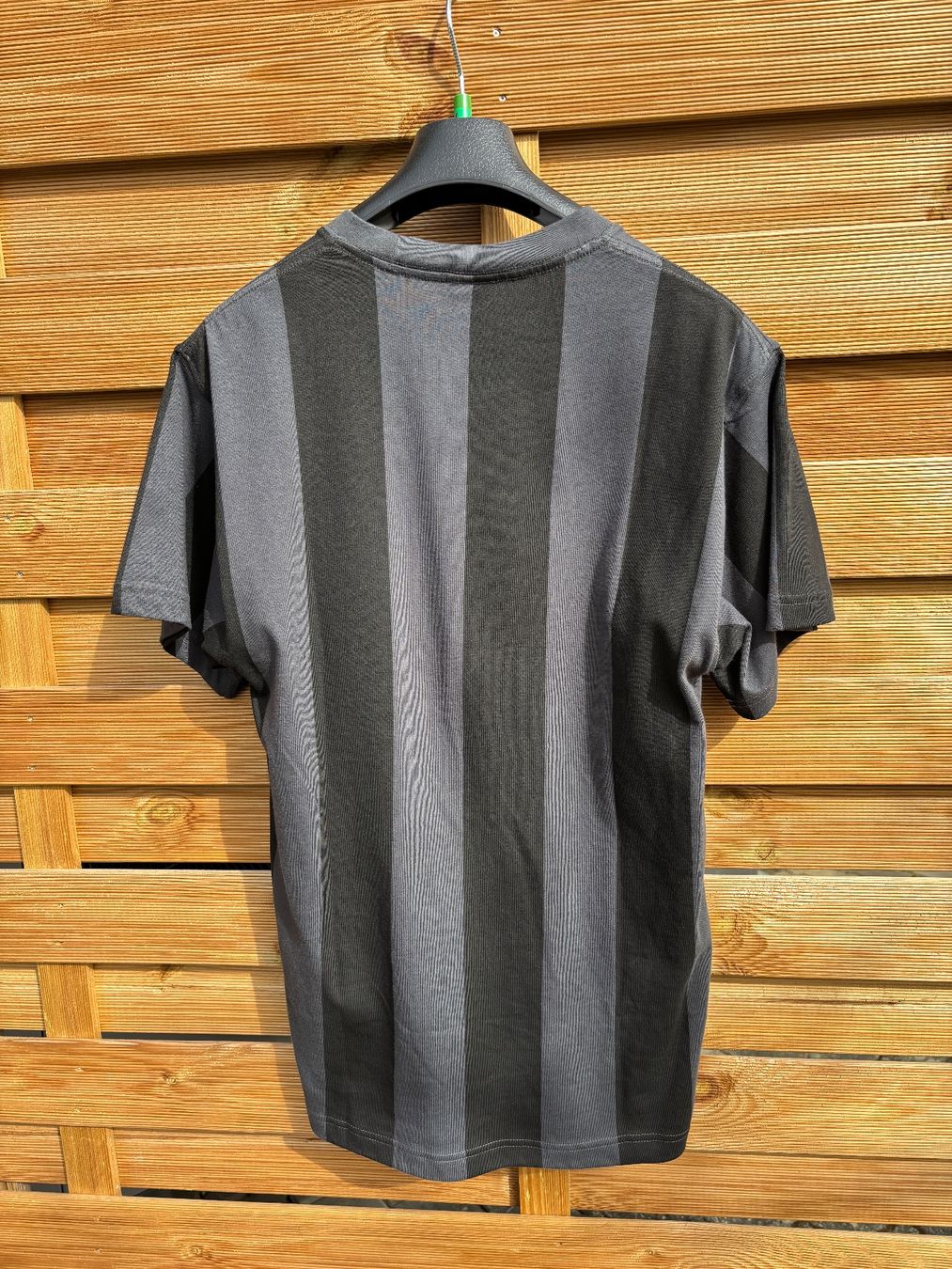 Nike Camicie, T-shirt & Polo: T-shirt Nike.Taille.XS – Nuovo e nell'imballaggio originale da Delémont venduto da Vendeur_3 1