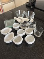 Diverse Glas- und Keramikschalen für Amuse-Bouche