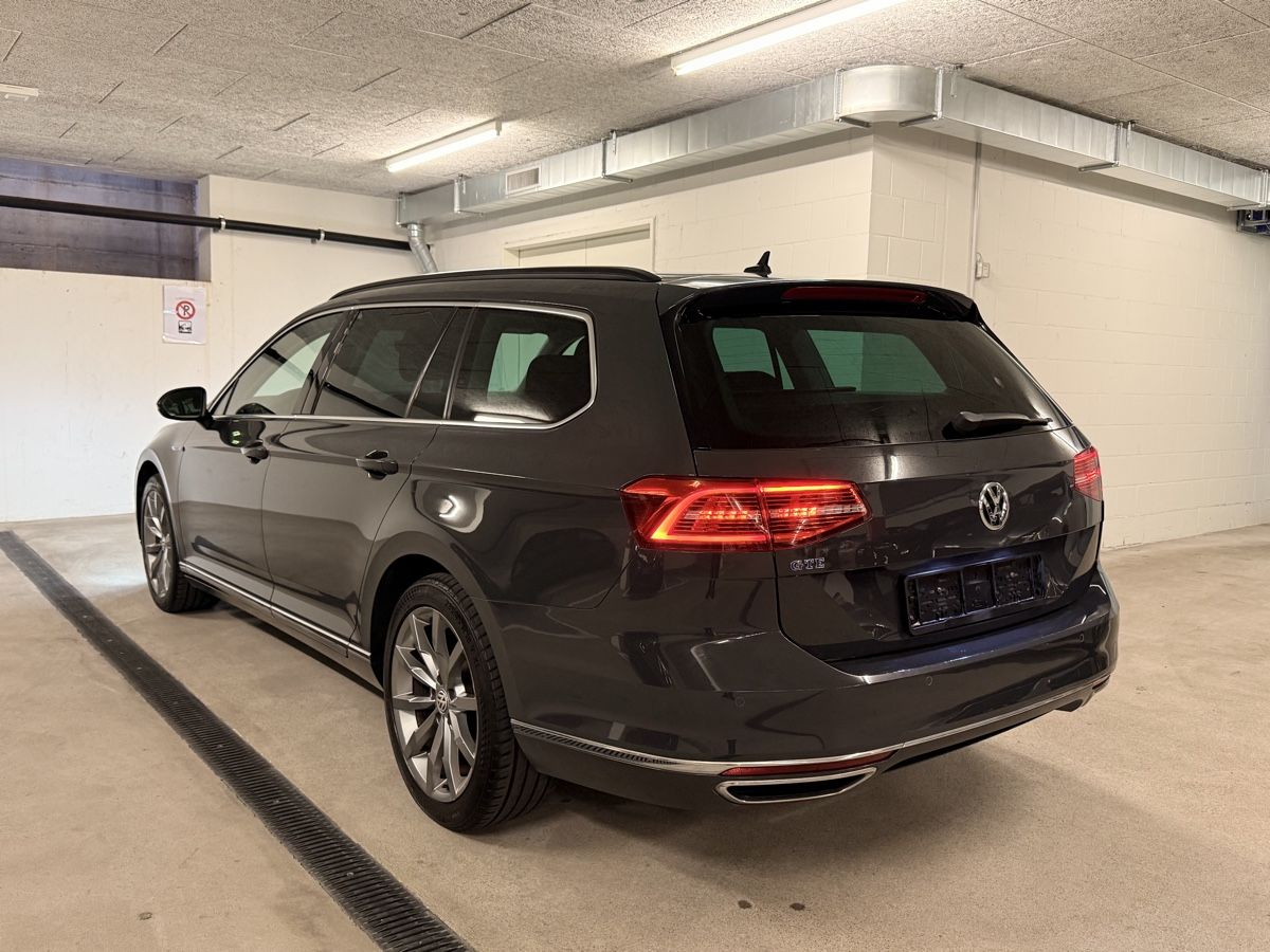 VW Automobili: VW Passat GTE / Plug-in-Hybrid – Usato da Altstätten SG venduto da Bb1700 3