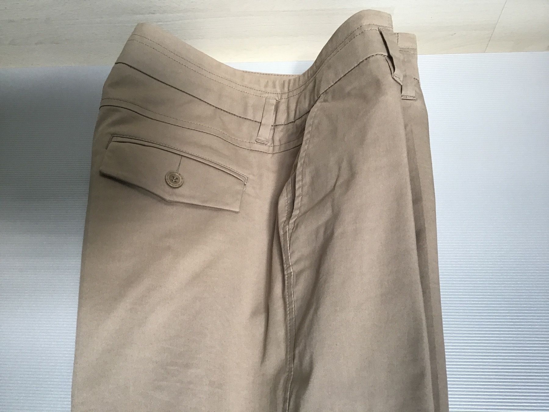 Cambio Pantaloni: CAMBIO HOSE beige Grösse 34 – Usato da Glattfelden venduto da ire_w6h2 2