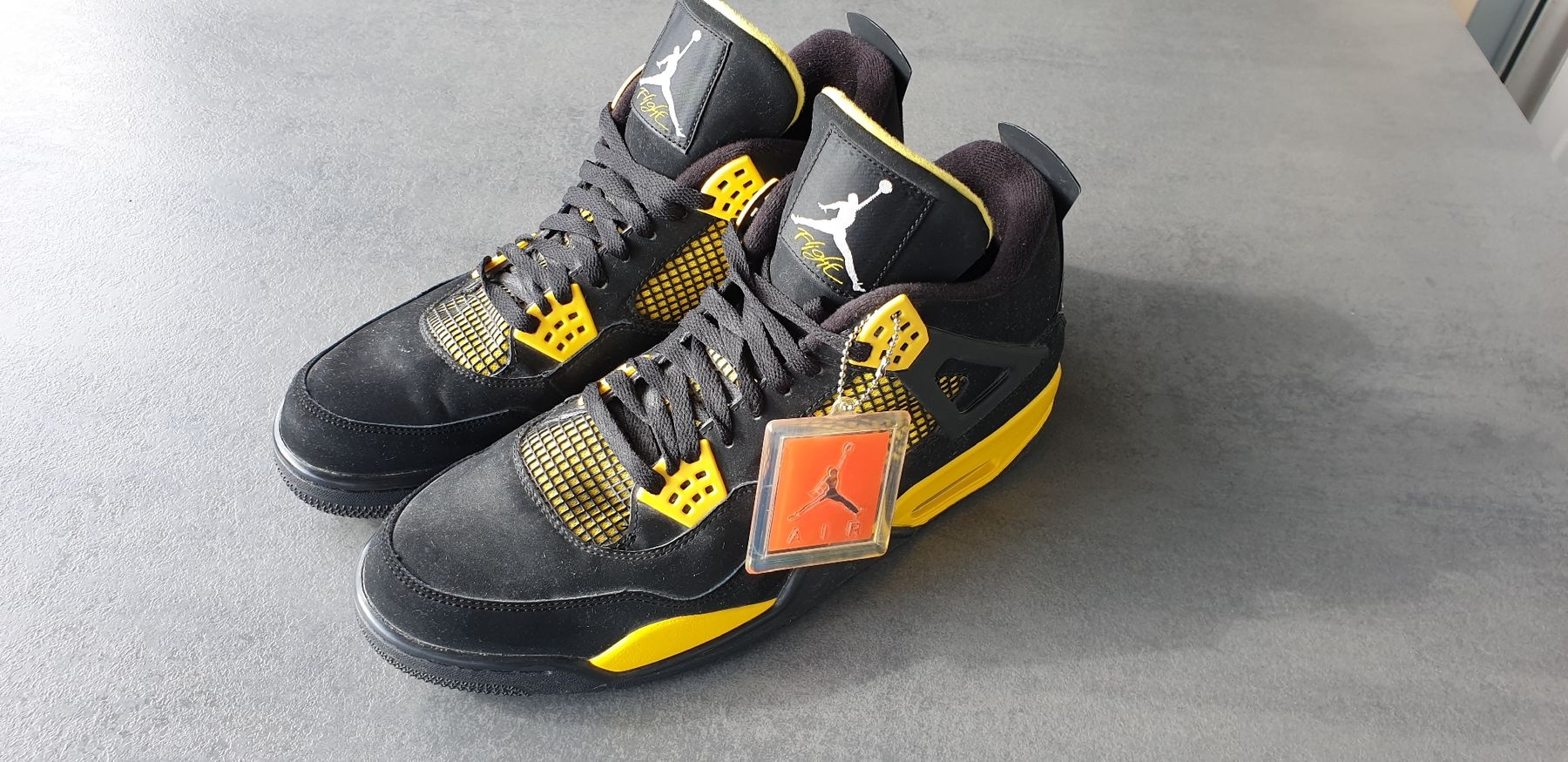 Jordan Chaussures hommes: Jordan 4 Thunder 2012 – Neuf (Voir description) à Burgdorf par K.Fritz