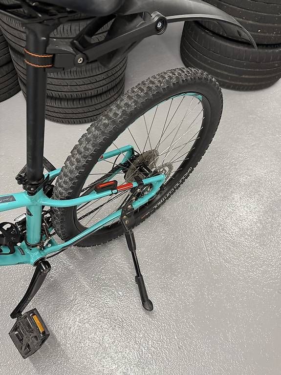 Specialized Biciclette: Kinder Bike – Usato da Unterseen venduto da Excalibur2 4