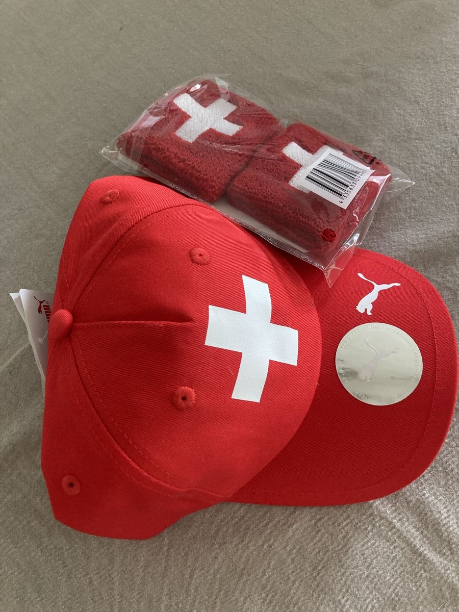 Puma Lotti di vestiti: Suisse Cap set Puma Original 2024 – Nuovo e nell'imballaggio originale da Märstetten venduto da Shirt74 3