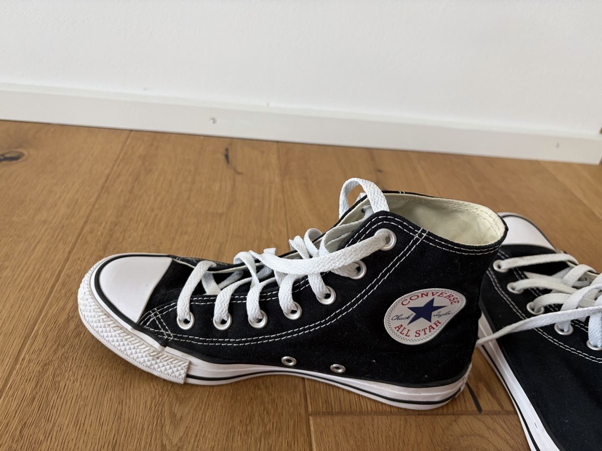 Scarpe da donna: Converse Chuck Taylor All Star black size 37.5 – Usato da Luzern venduto da ycg_2nr9 1