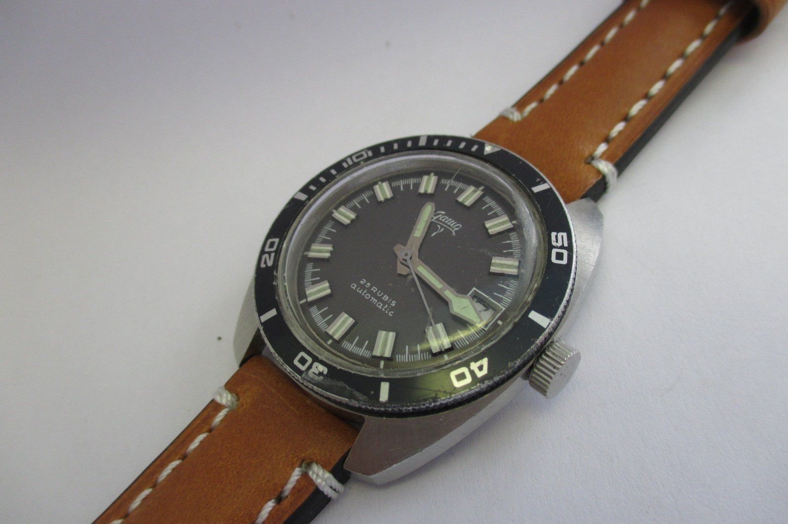Uhren: Vintage Diver Gamma 200 Meter Edelstahl – Gebraucht aus Zeihen von Swissmade 1