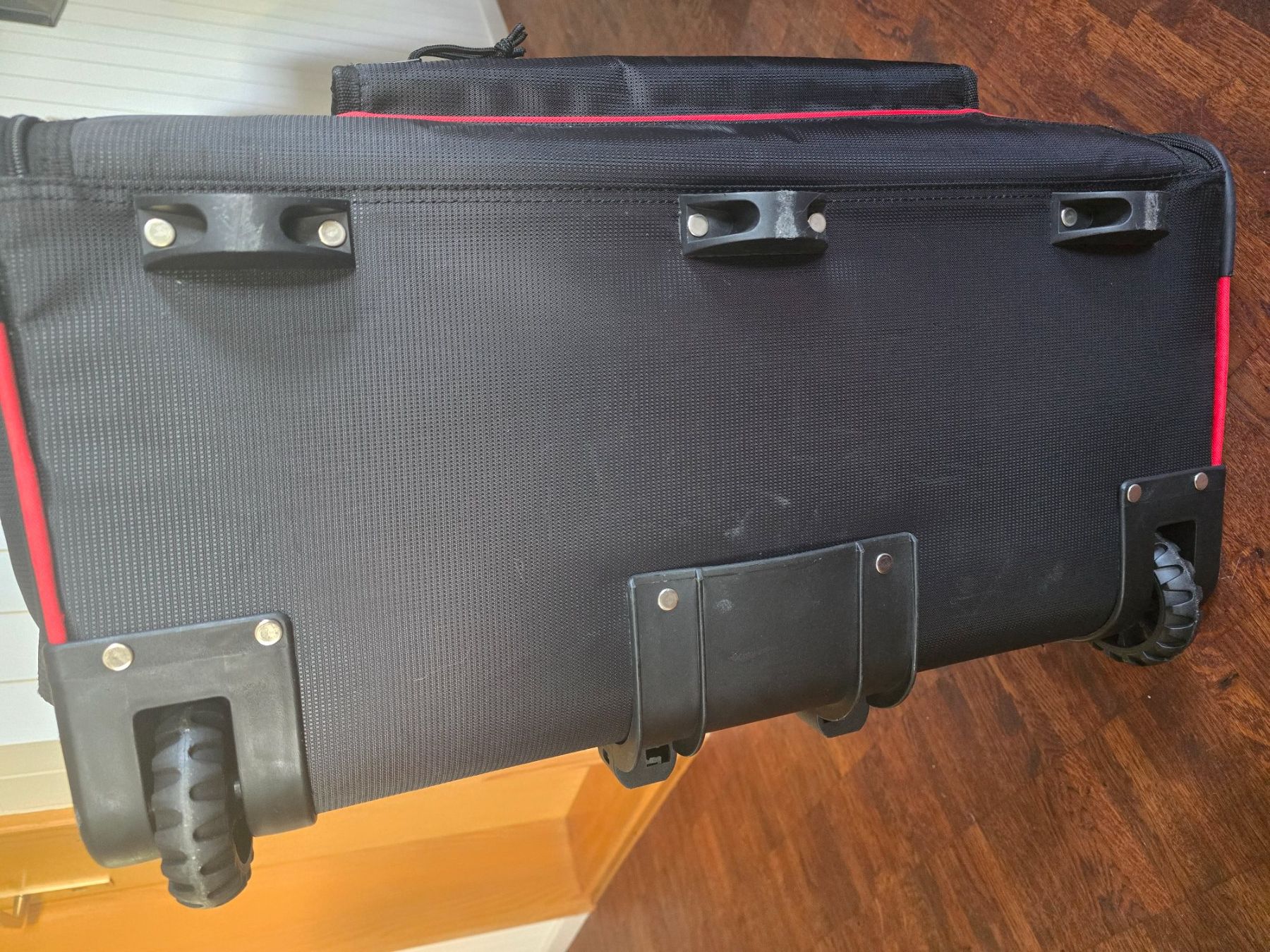 Bernina Macchine da cucire: Bernina Transport Trolley XL – Usato da Wattwil venduto da Yoshi.97 5