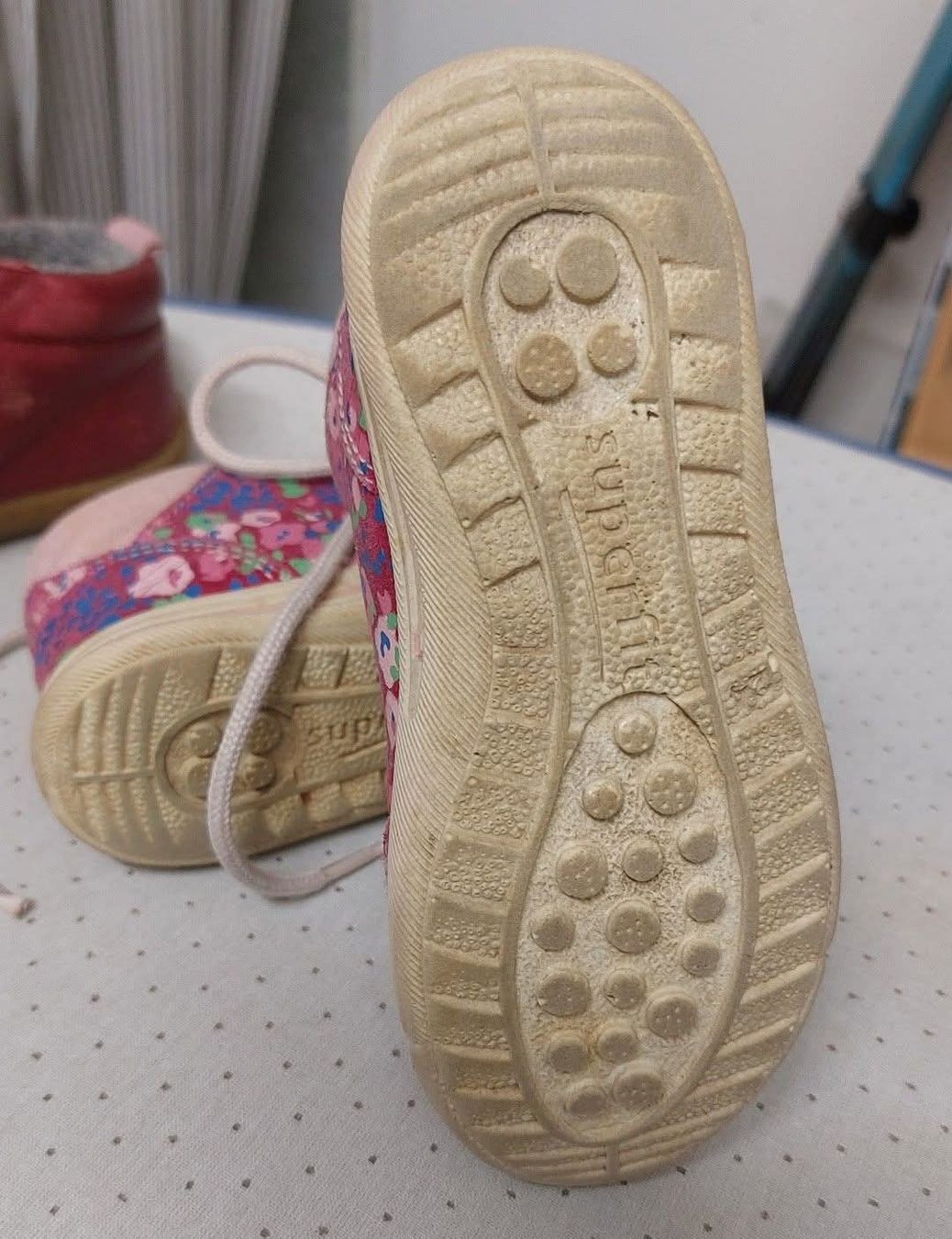 Superfit Schuhe für Mädchen: Schuhe Gr. 24 - Superfit – Gebraucht aus Auw von pet_fc8x 1