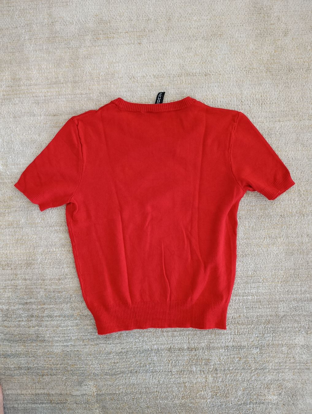H&M T-shirt: T-SHIRT DIVIDED ROUGE XS – Usato da Sierre venduto da shirley04 2