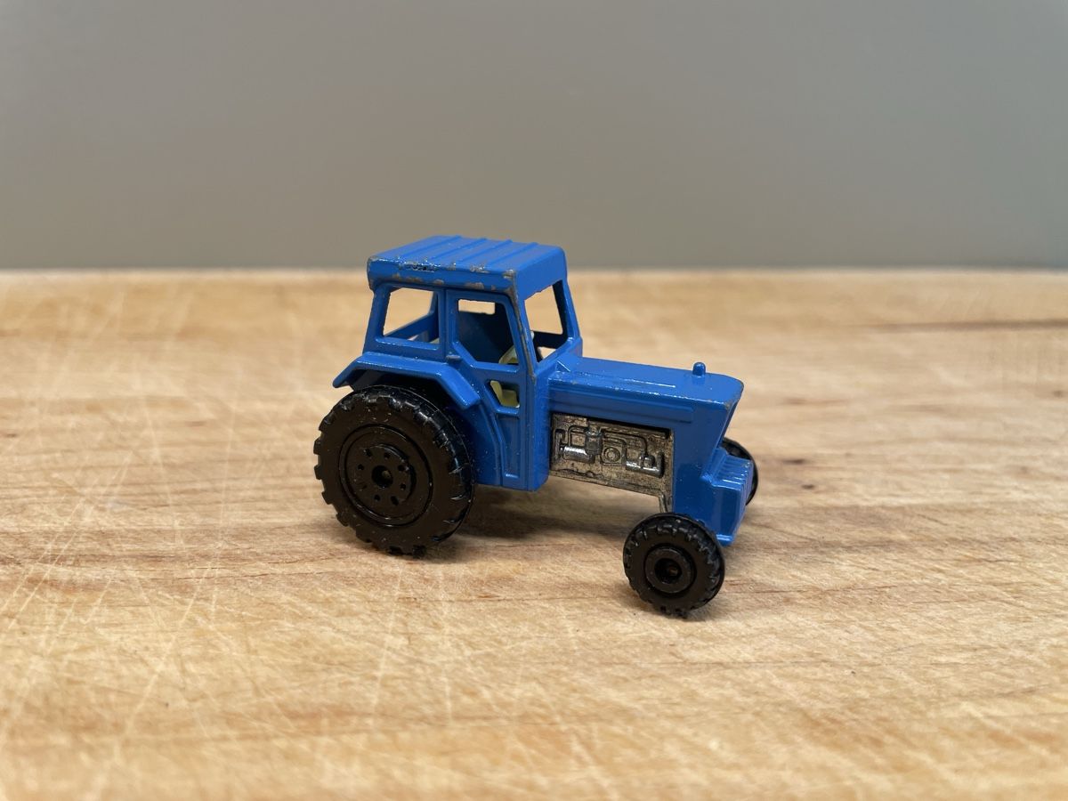 Matchbox Modellautos: Matchbox Ford Traktor  – Gebraucht aus Frauenfeld von Challenger77 1