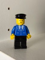 Lego figurine vintage train conductor Figur 2