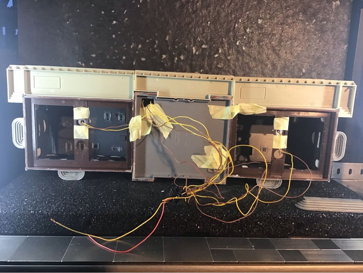 Kit di modellismo & Modellini statici: MODELL BAHNHOF GEBÄUDE – Usato da Männedorf venduto da Spezial-Modelle 6