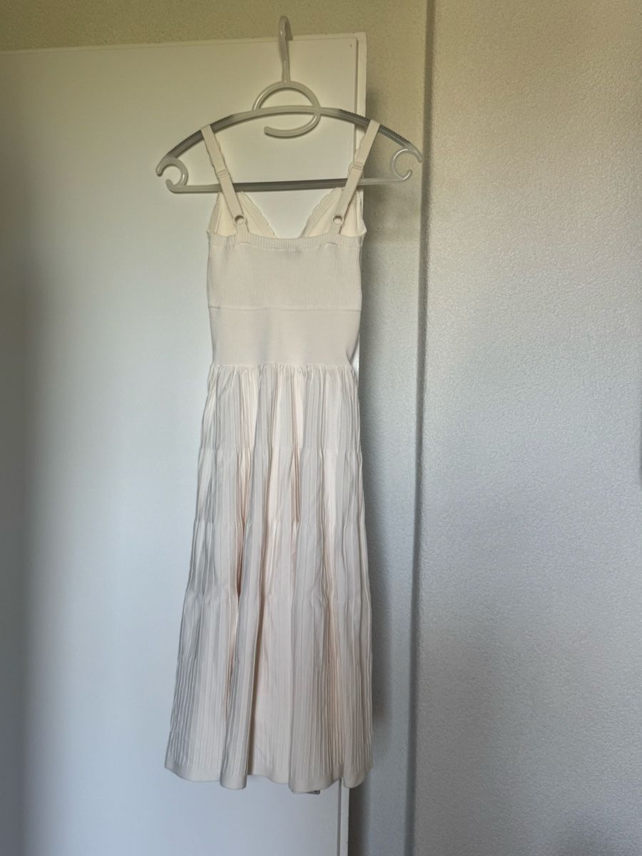 Morgan Vestiti: Robe Morgan en maille ivoire – Usato da Prilly venduto da luc_xmv9 1