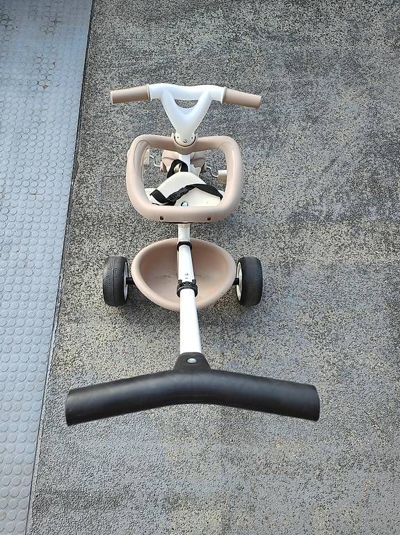 Veicoli per bambini: Smoby Be Move Komfort Beige Dreirad – Usato da Oberdiessbach venduto da Stefan_Schuepbach 1