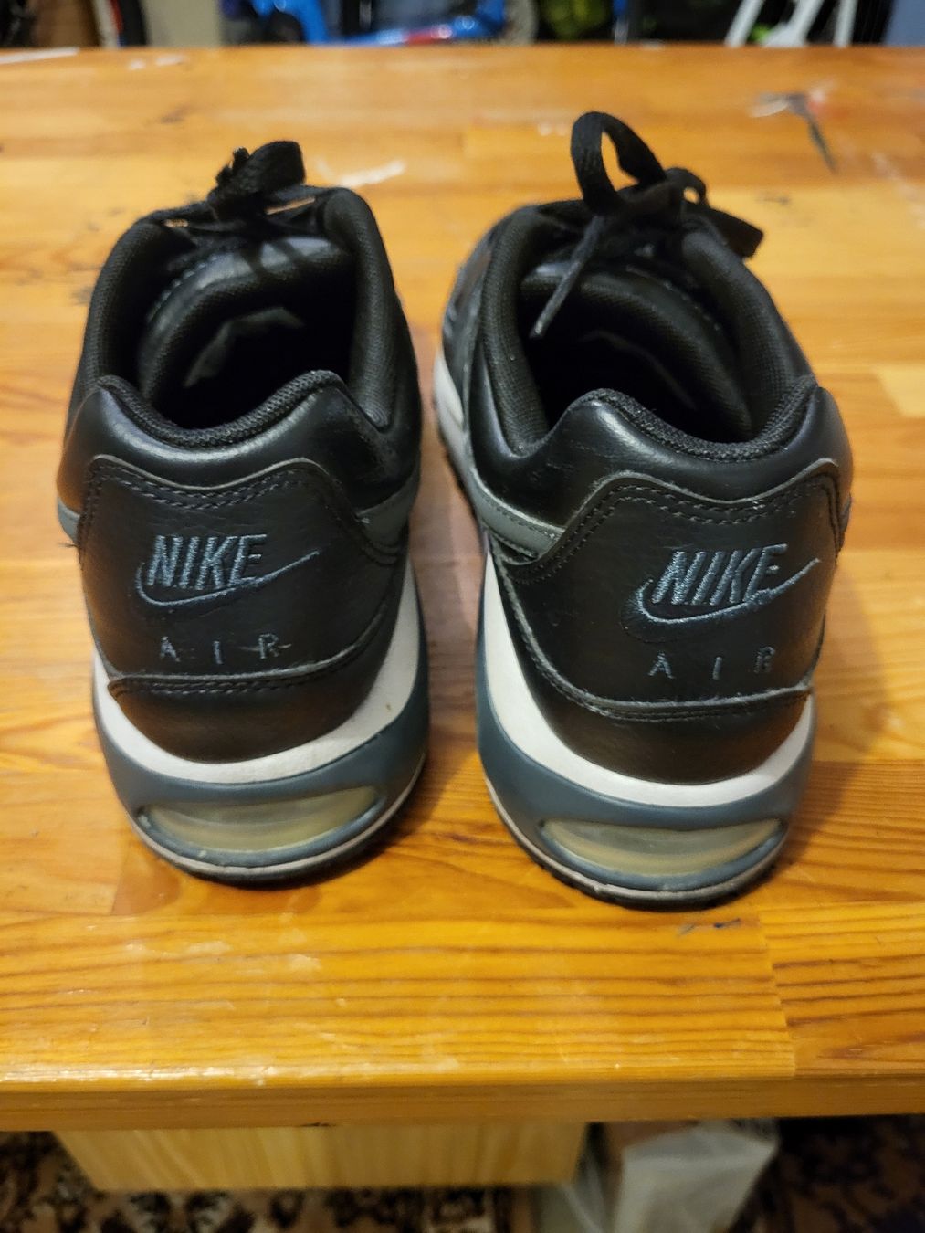 Nike Scarpe da uomo: Nike Air Max Command Leder Gr.42.5 – Usato da Würenlingen venduto da Brotaufstrich 2