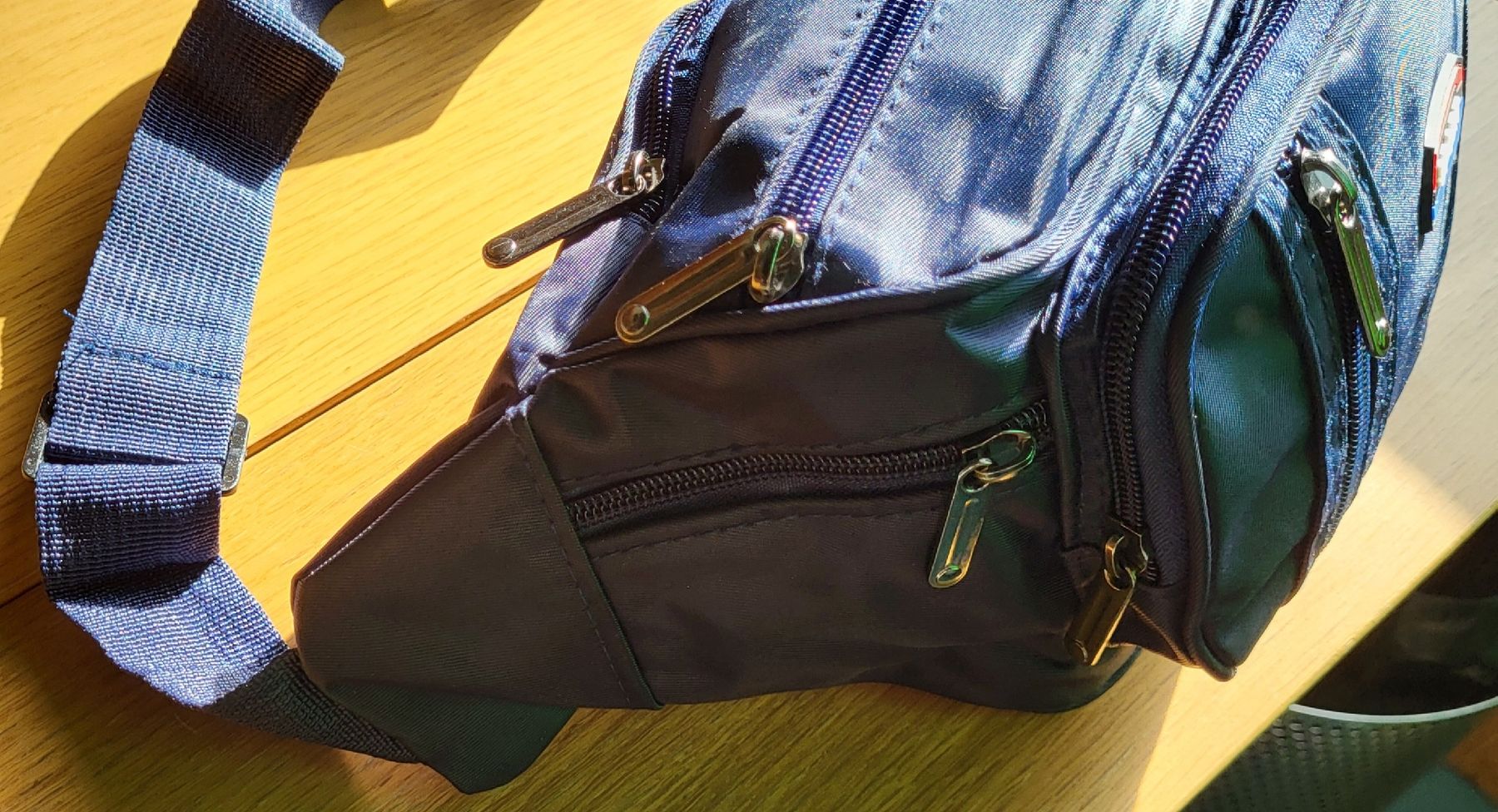Borse: Blaue Bauchtasche / Gürteltasche – Nuovo e nell'imballaggio originale da Figino venduto da mayam63 1