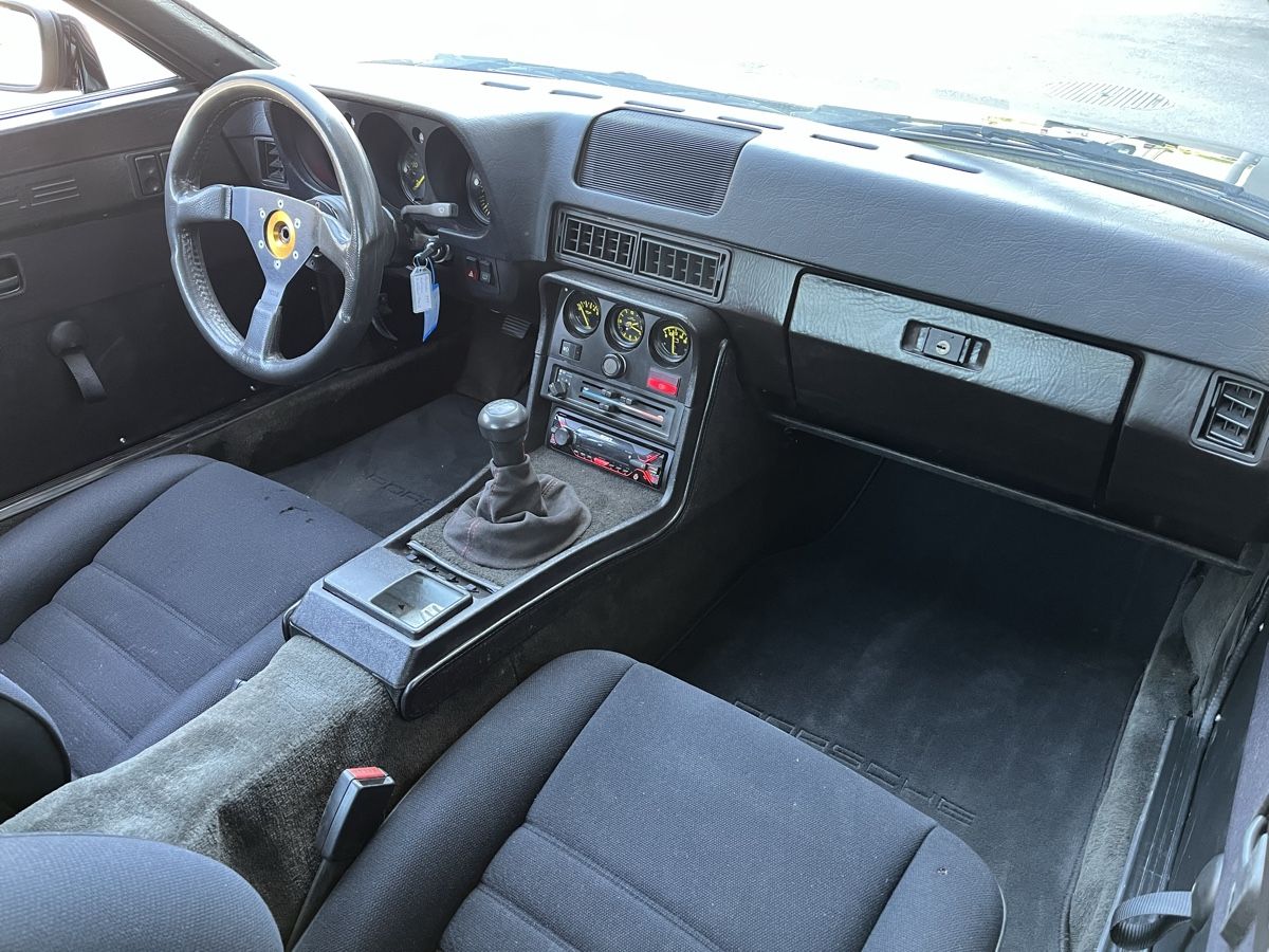 Porsche Automobili: Porsche 944 – Usato da Zeiningen venduto da tt8283 9