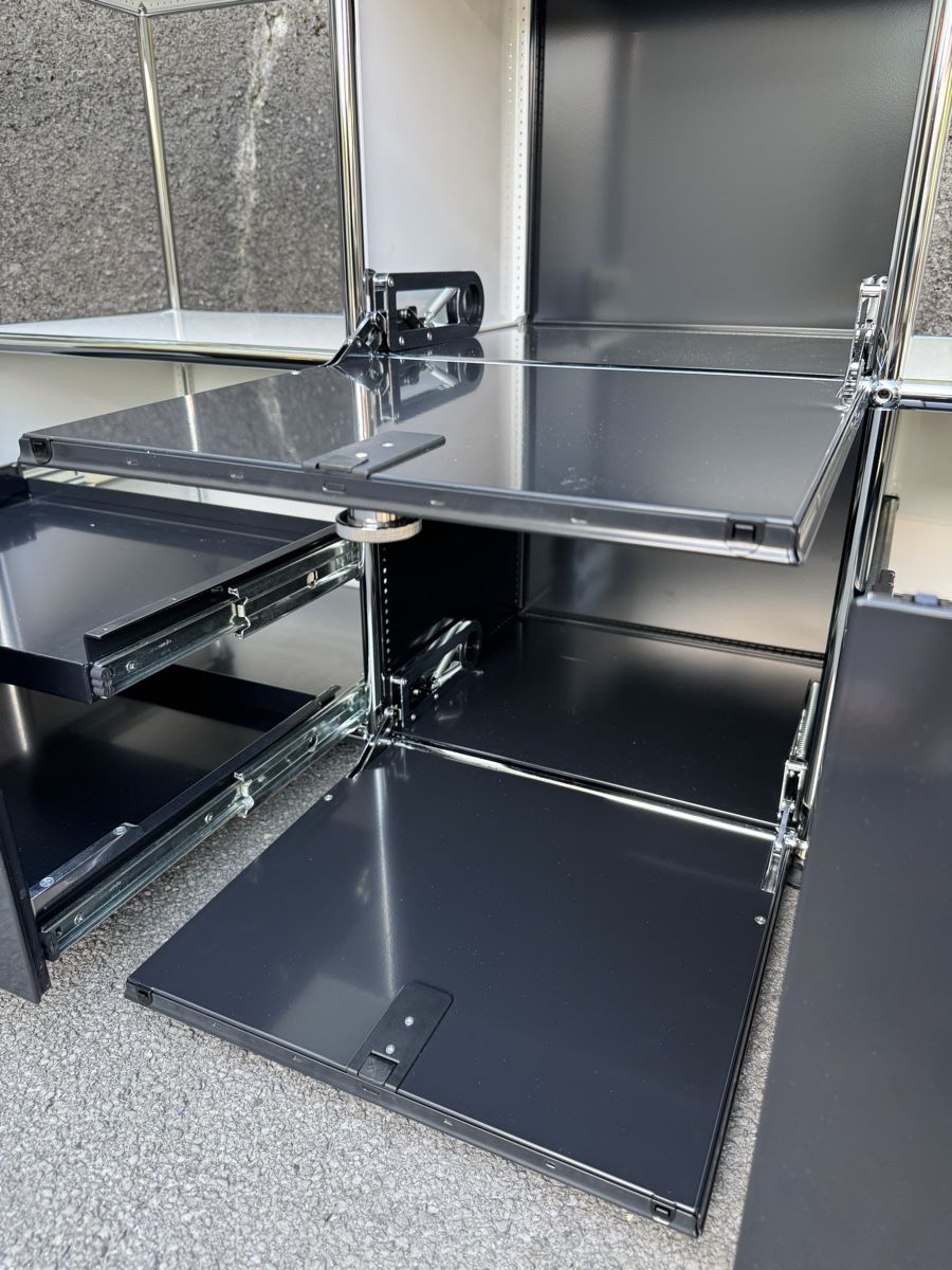 USM Cassettiere: USM Haller Sideboard schwarz/weiss – Usato da Rüti ZH venduto da ZdieKralle 5