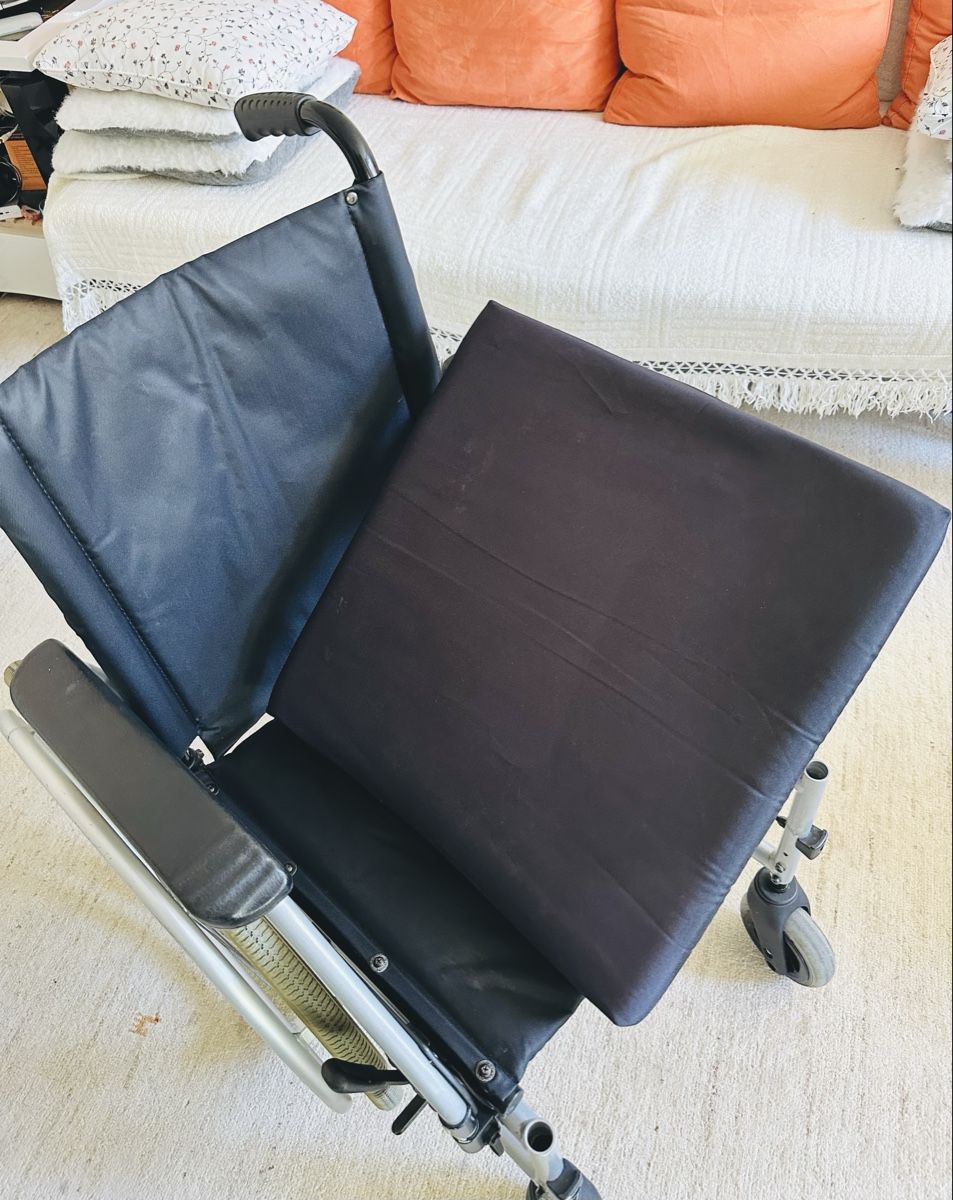Sedie a rotelle: Rollstuhl Meyra – Usato da Basel venduto da rea_y662 2