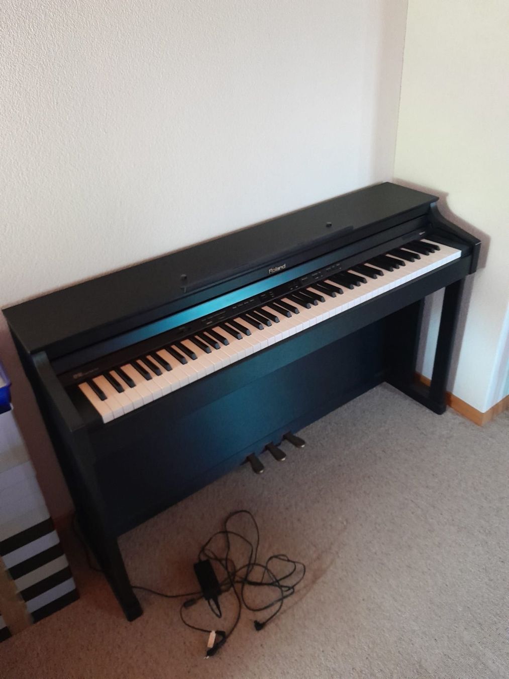 Roland Musikinstrumente: Digitalpiano ROLAND – Gebraucht aus Reinach AG von Cristina.81 1