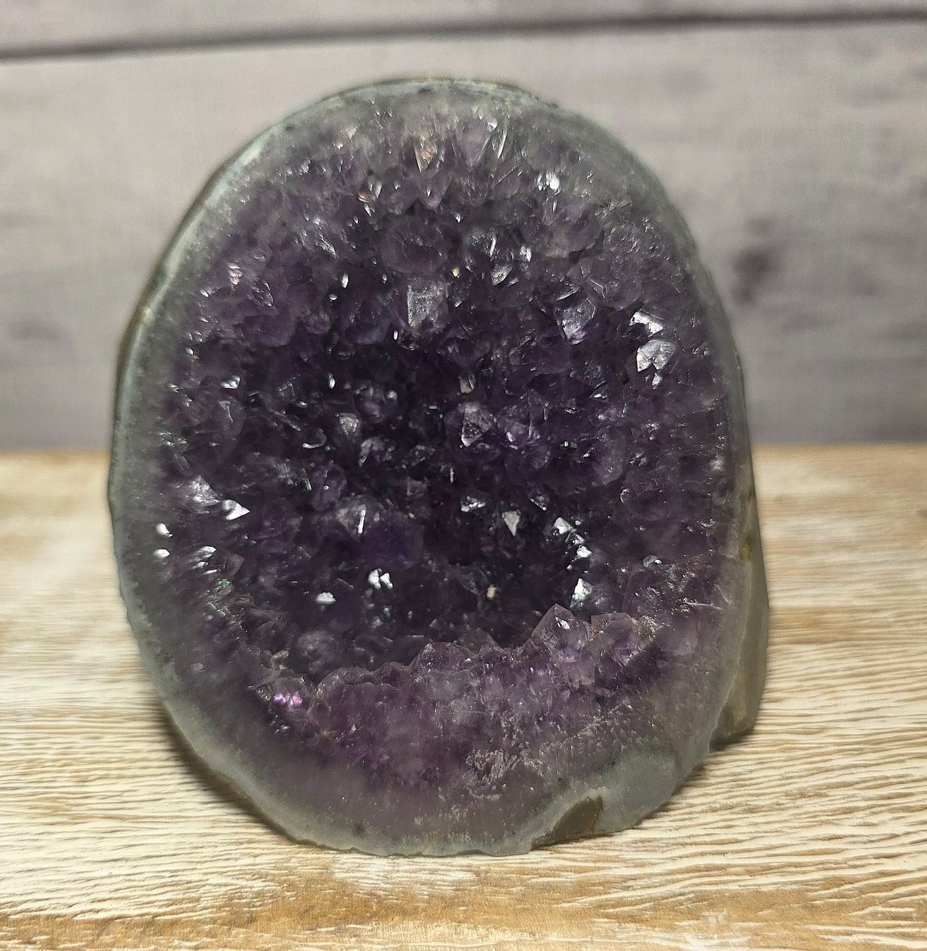 Minerali & Pietre curative: Amethyst Stufe 795g – Nuovo e nell'imballaggio originale da Matzingen venduto da Shay_Crystalz