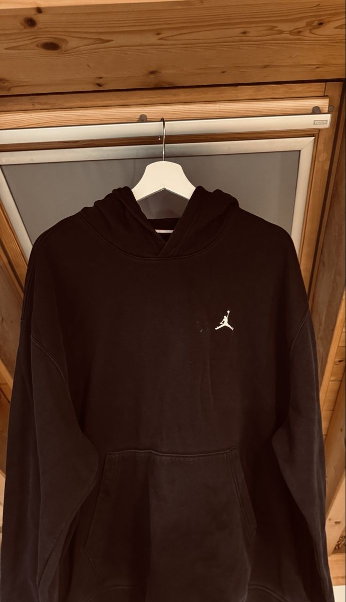 Jordan Maglioni & Felpe: FELPA JORDAN NERA ORIGINALE XL  – Usato da Volketswil venduto da mau_9pxs 2