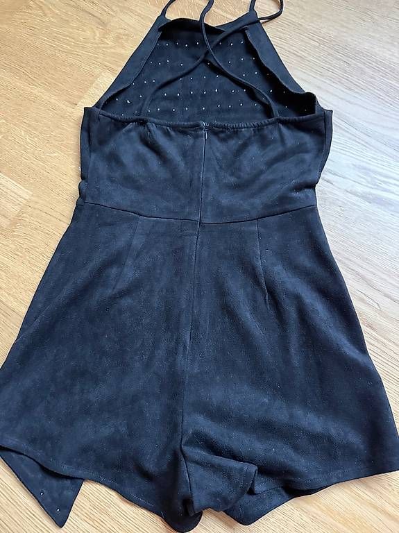Robes: Vestito scamosciato  – Neuf avec emballage d'origine à Massagno par lad_cv7t 2