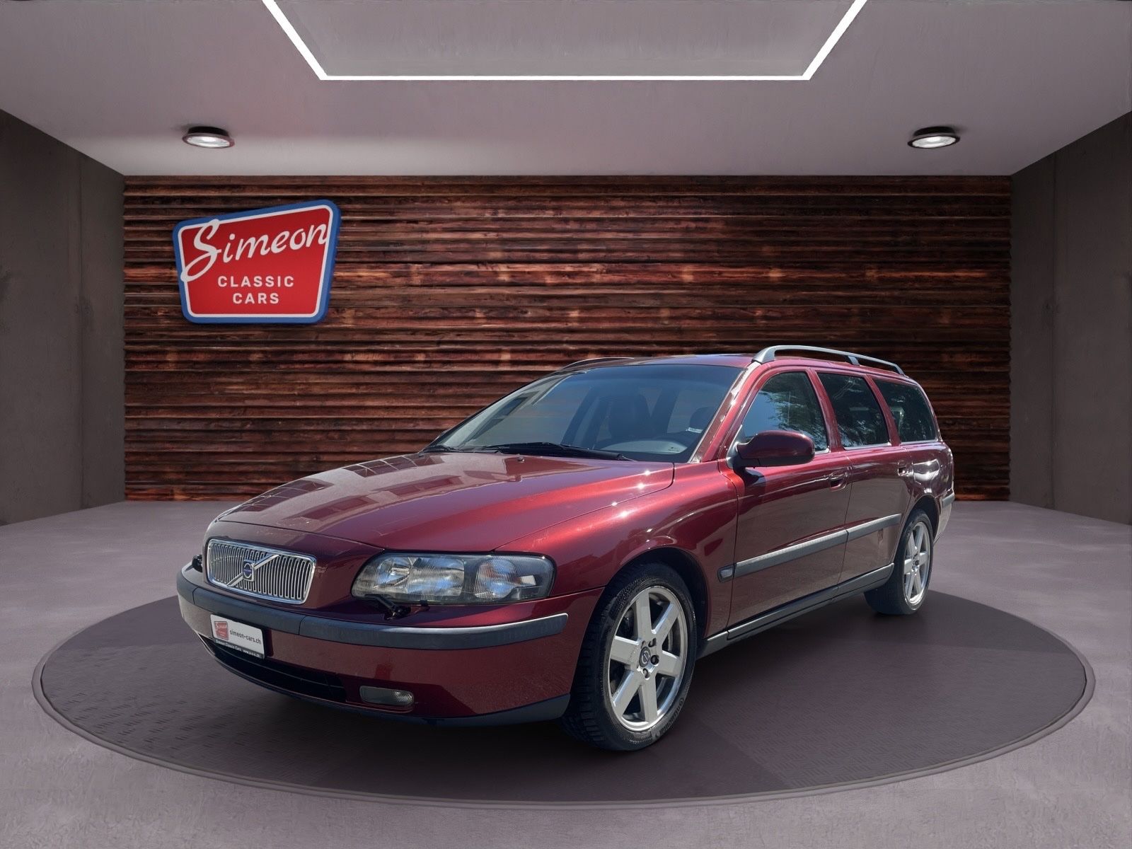 Volvo Automobili: VOLVO V70 2.4T - ab MFK! – Usato da Au SG venduto da Simeon-Cars