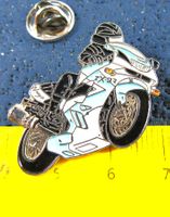 KAWASAKI TX 7 R NINJA MOTORRAD PIN GEPRÄGT SILBRIG
