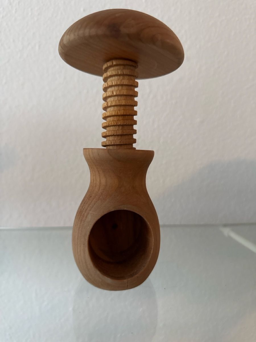 Tutte le decorazioni: Nussknacker aus Holz, Pilz Design – Nuovo (secondo la descrizione) da Bern venduto da Marym 1