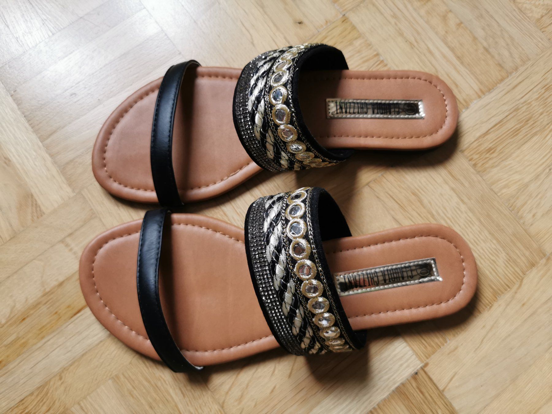Damenschuhe: Sandalen Claudia Ghizzani Gr. 40 – Neu (gemäss Beschreibung) aus Stäfa von flamingo_17