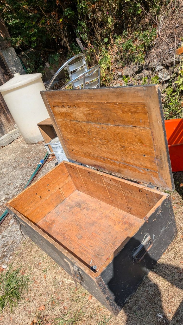 Truhen: Truhe Holzkiste – Gebraucht aus Thun von Mirweb 8