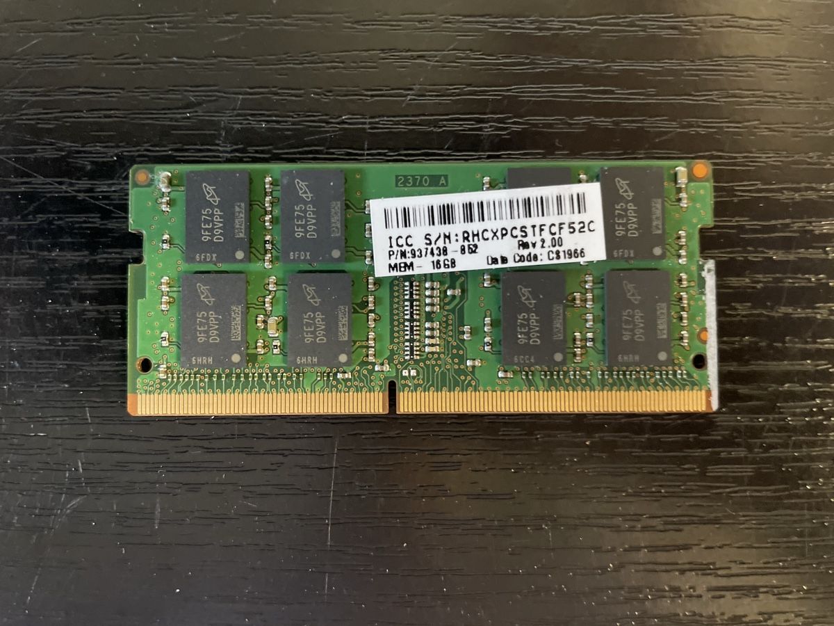 Memoria / RAM: Micron DDR4 16GB – Nuovo (secondo la descrizione) da Abtwil sg venduto da Kueng.MultiOutlet 1