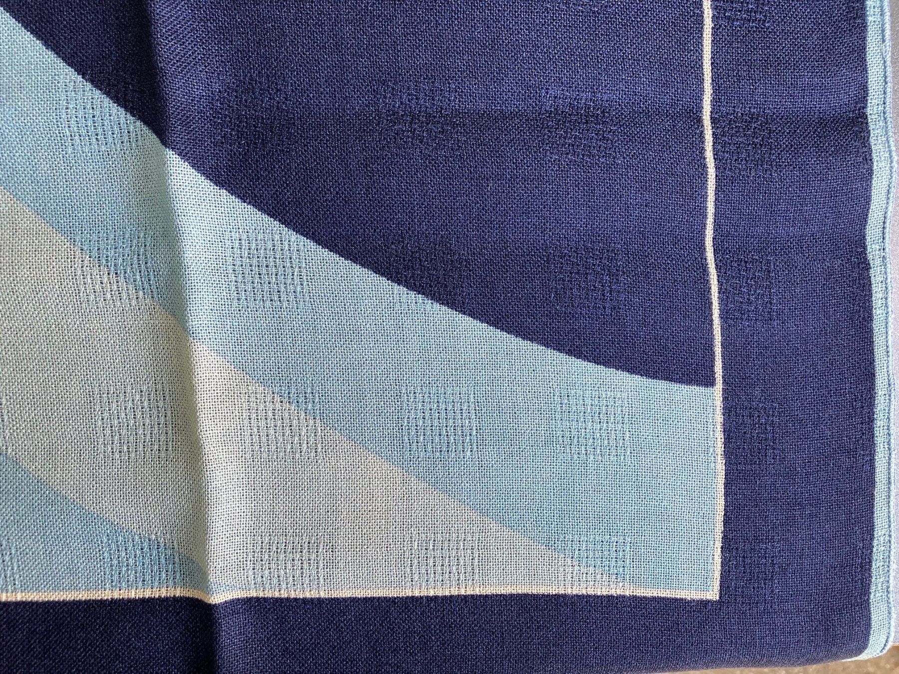 Foulard & Sciarpe: Wärmes Foulard – Usato da Winterthur venduto da Barunggeli 1