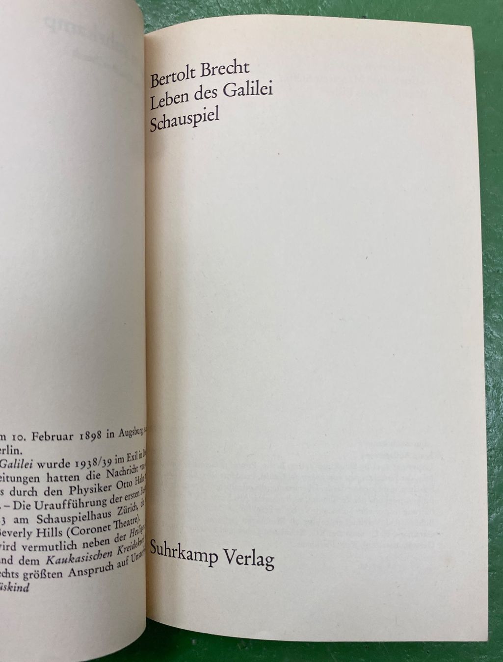Libri: Bertold Brecht: Leben des Galilei – Usato da Basel venduto da Ostschweiz06 2