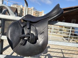 Felix Bühler Springsattel, Top Zustand, KW 31, 17.5