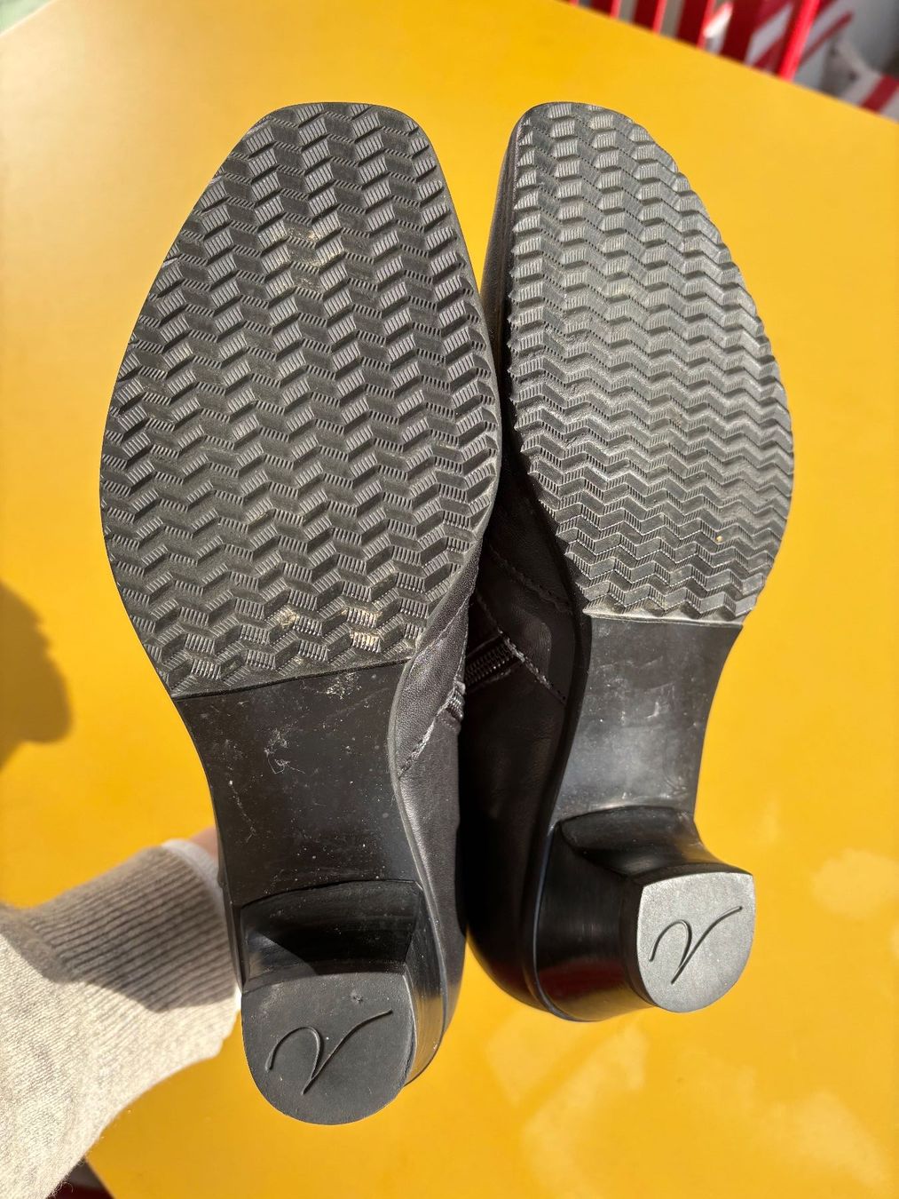 Scarpe da donna: VABEENE Lederstiefeletten Gr. 37 – Usato da Zürich venduto da missmodernage 7